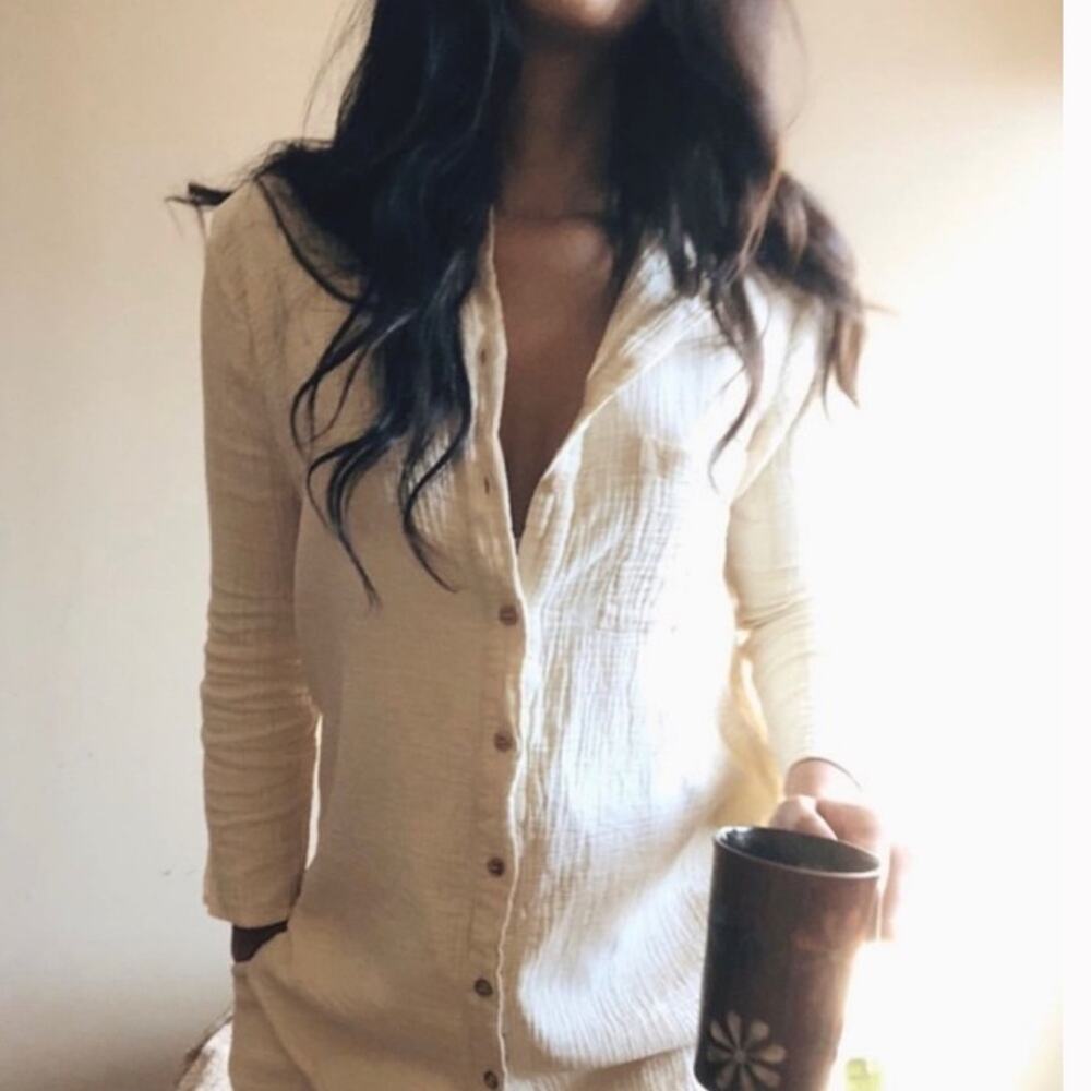 Sister Katie Cream Beige Cotton Gauze Relaxed Button Front Sally Top Medium